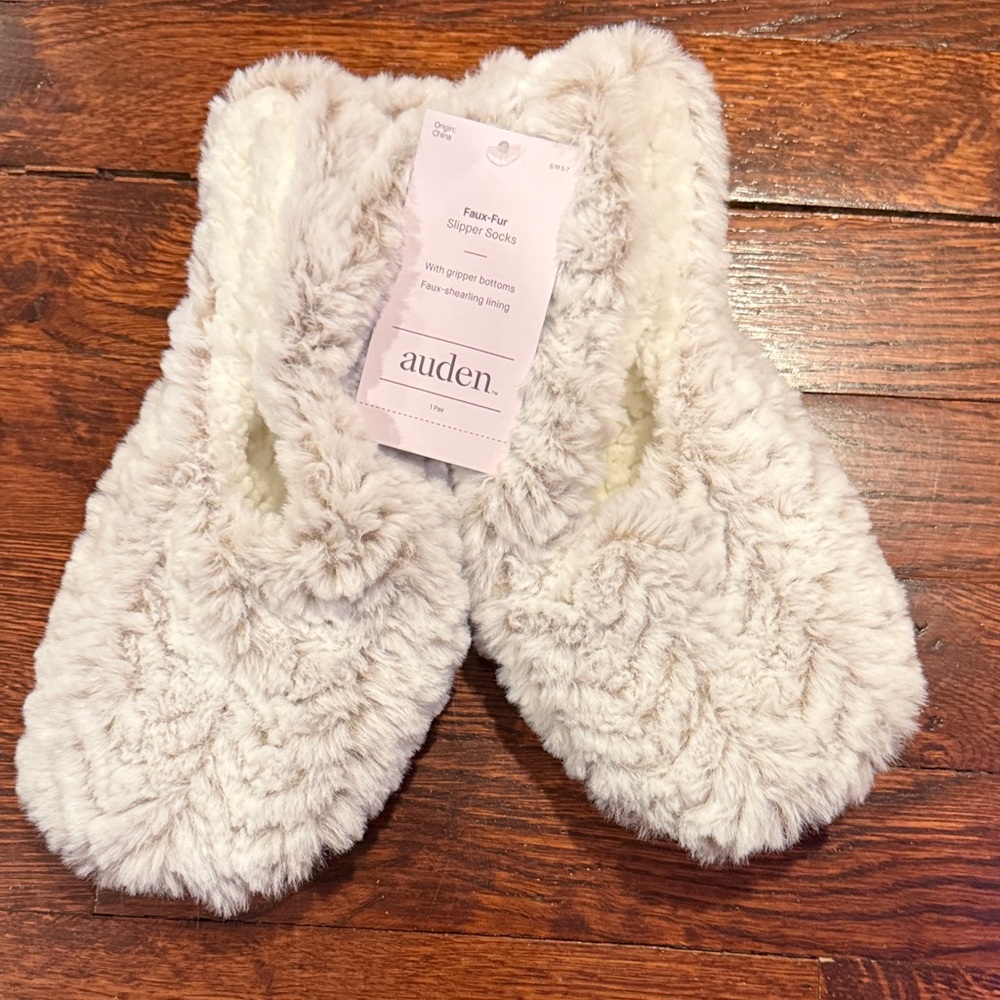 Auden Plush Cream Slipper Socks